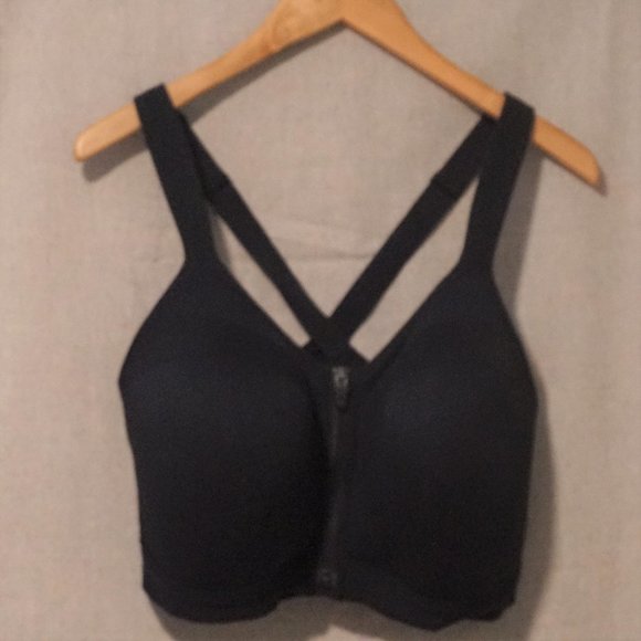 Core 10 Sports Bra Wireless Zip Front Black Sports Bra Size 42G - Picture 1 of 6